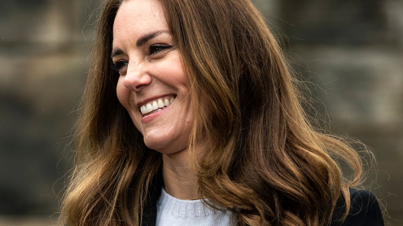 Kate Middleton two accessories