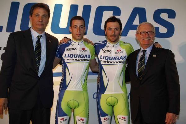 Vincenzo Nibali and Ivan Basso pictured with Liquigas-Cannondale manager Roberto Amadio and president Paolo Dal Lago.