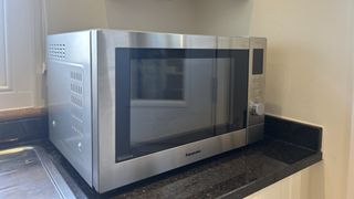 Panasonic 4-in-1 Combi Microwave NN-CD88 review