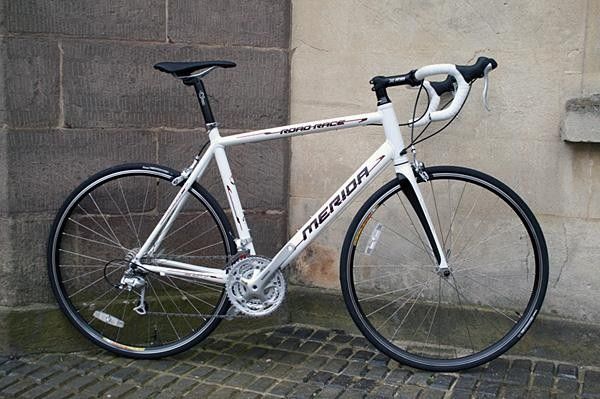 Merida's Road 901-27 from its aluminium race bike range.