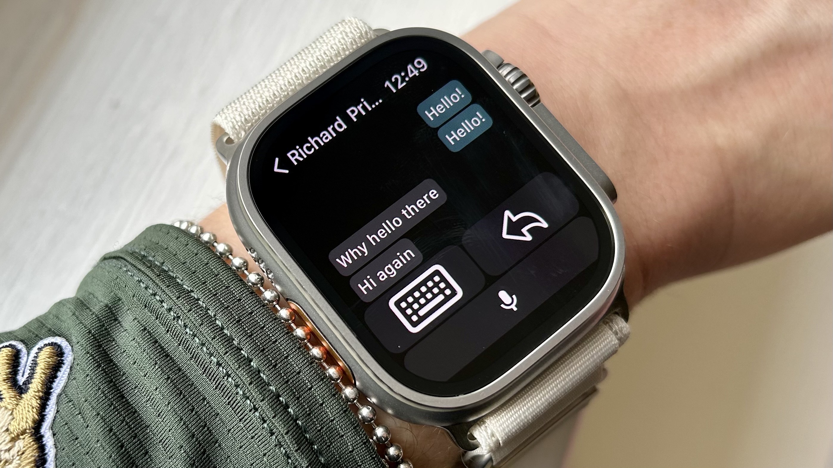 a photo of a third-party Whatsapp app on Apple Watch Ultra