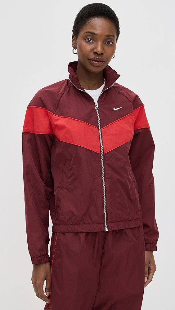 Nike Sports Wear Wind Runner Jacket