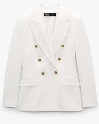 Tailored Double-Breasted Blazer | £59.99/$72.66 |Zara&nbsp;