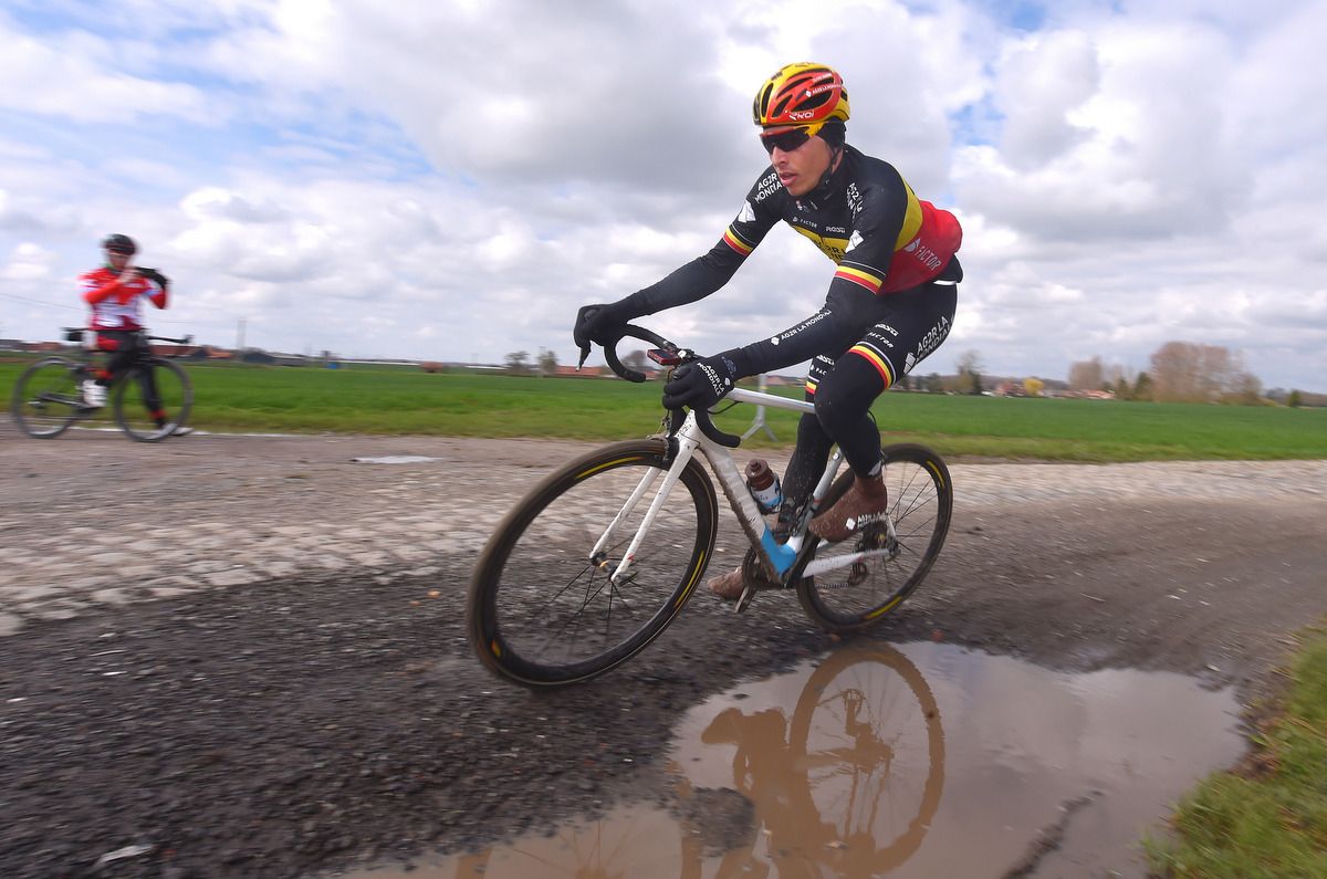 Oliver Naesen (AG2R-La Mondiale) during a training ride