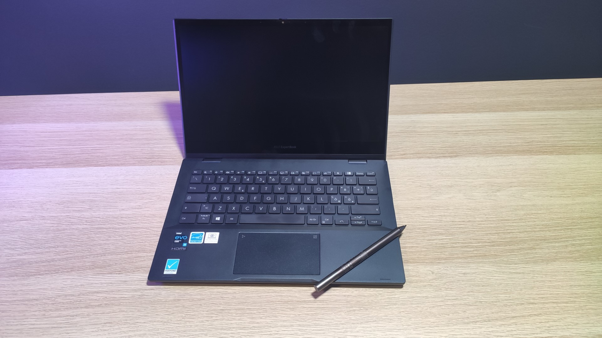 Asus ExpertBook B5 Flip OLED