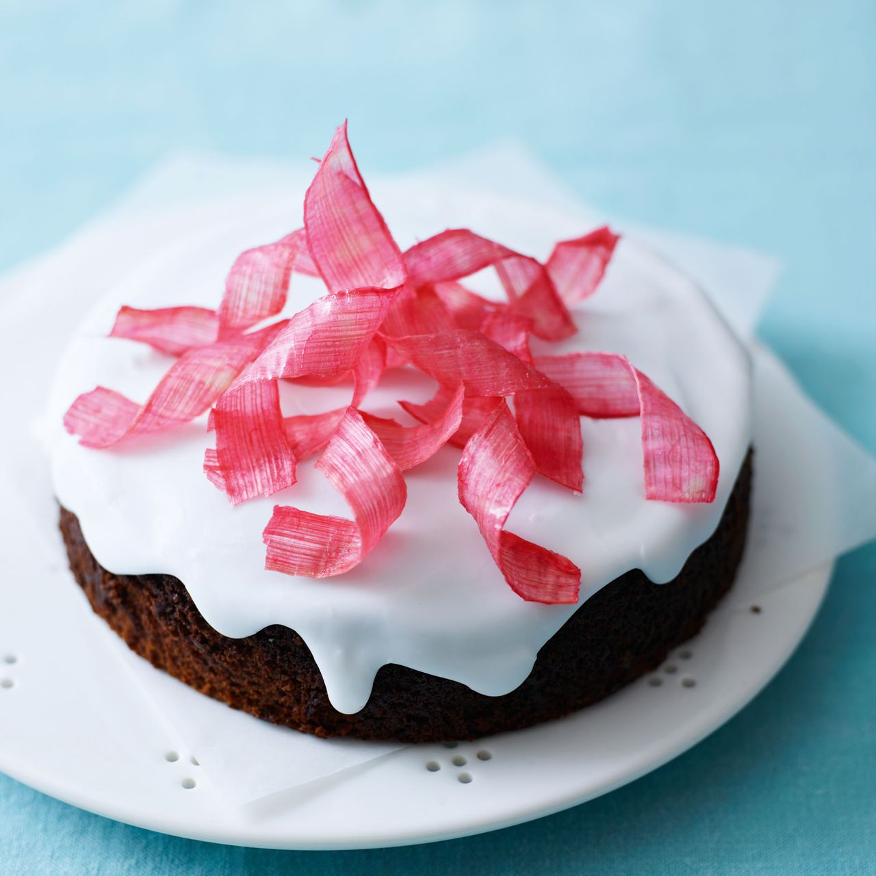 Martha Collison&#039;s Ginger and Rhubarb Cake 