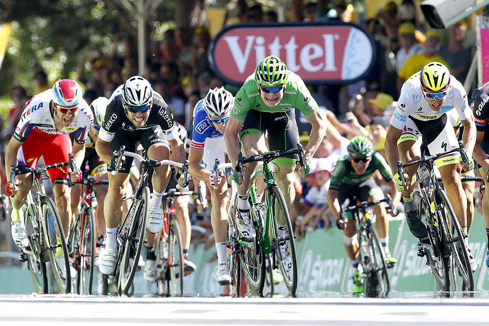 The sprint on stage 7