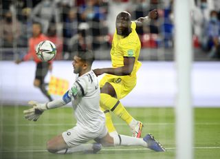 Chelsea’s Romelu Lukaku shoots at goal