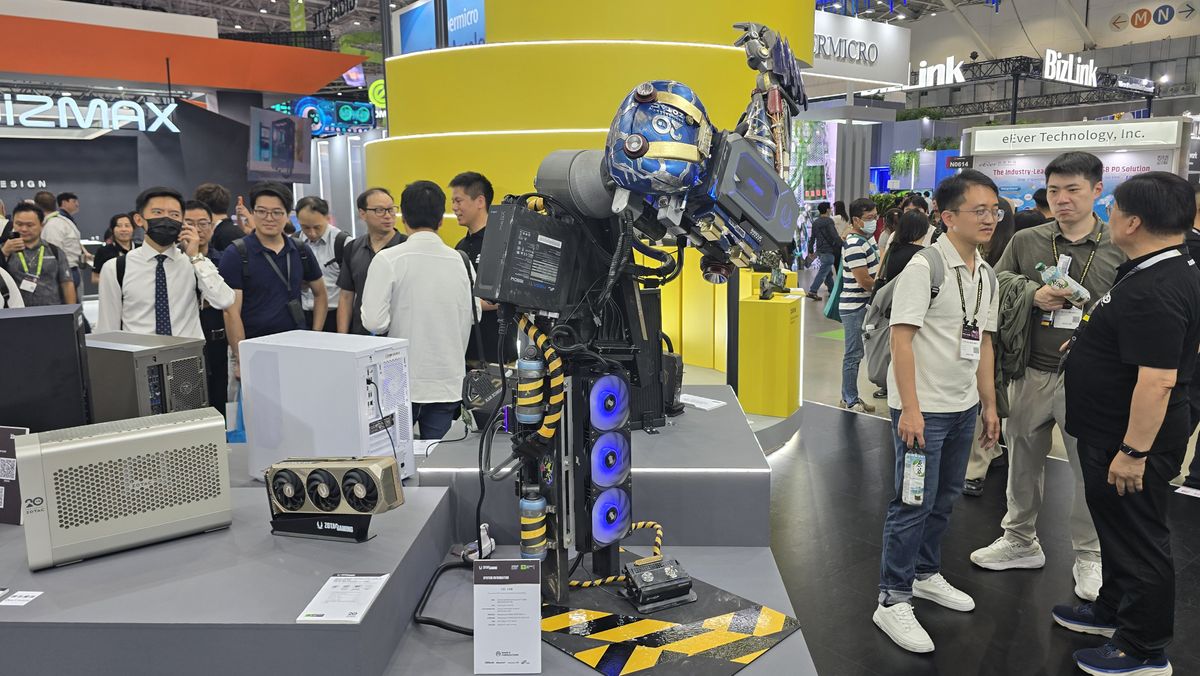 Desktop PCs at COMPUTEX