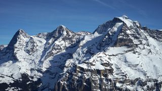 hut to hut hiking: Eiger, Mönch and Jungfrau