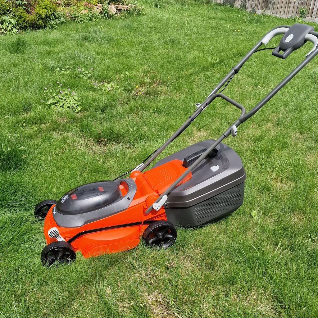 Flymo EasiStore 340R lawnmower review: quiet, compact, and capable ...