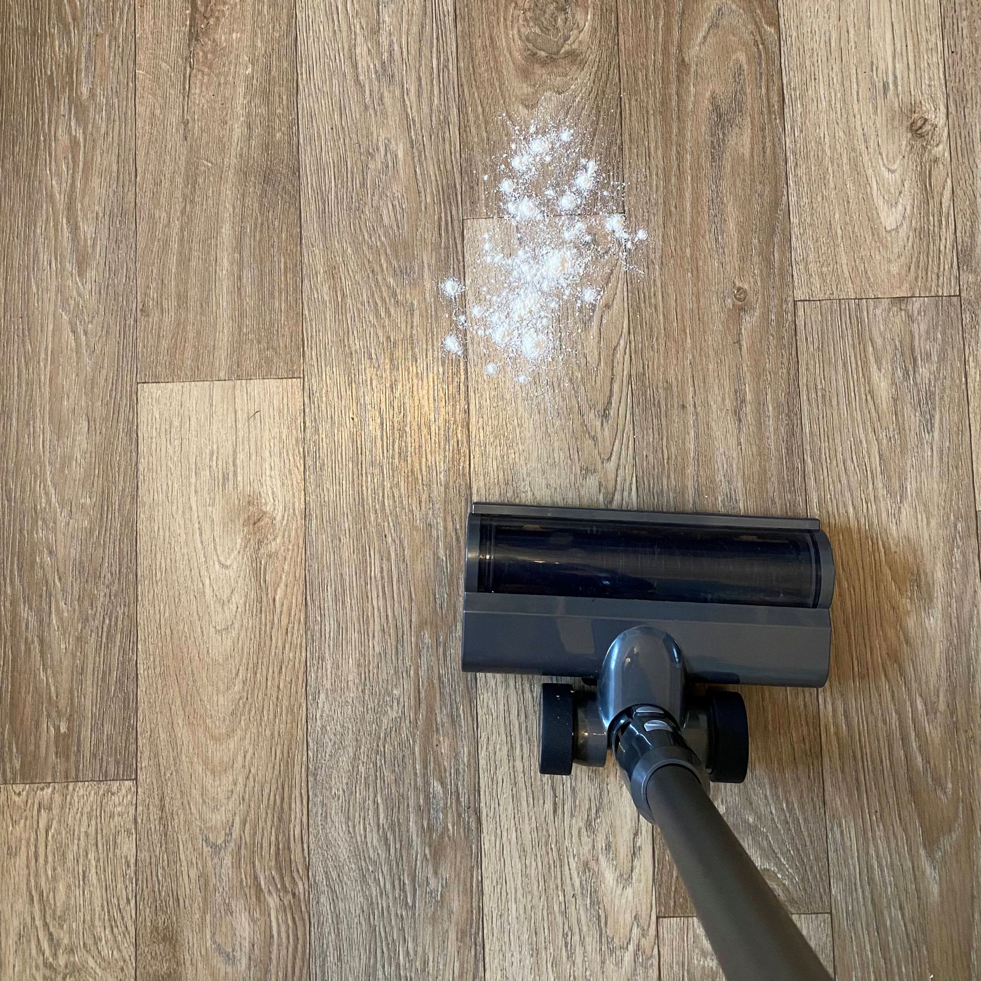 Lakeland 2-in-1 Cordless Vacuum review