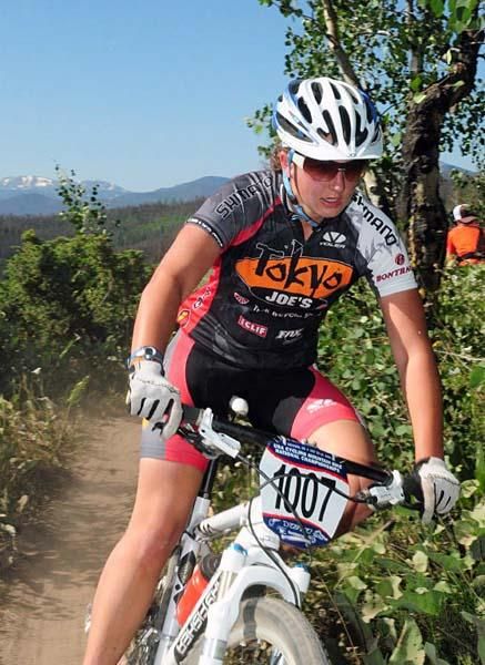 Ellen Patten (Tokyo Joes) on her way to sixth place