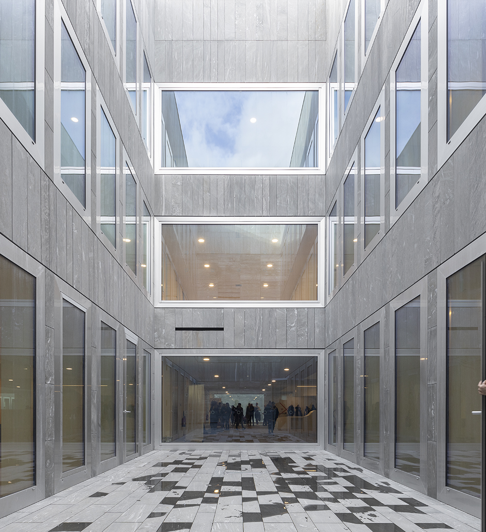 Chambre De Metiers Et De Lartisanat Hauts De France Kaan Architecten alternative courtyard