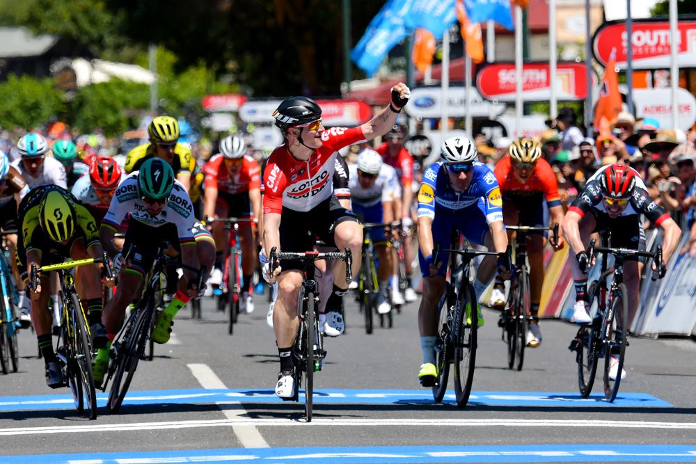 Andre Greipel (Lotto Soudal) hits the line first