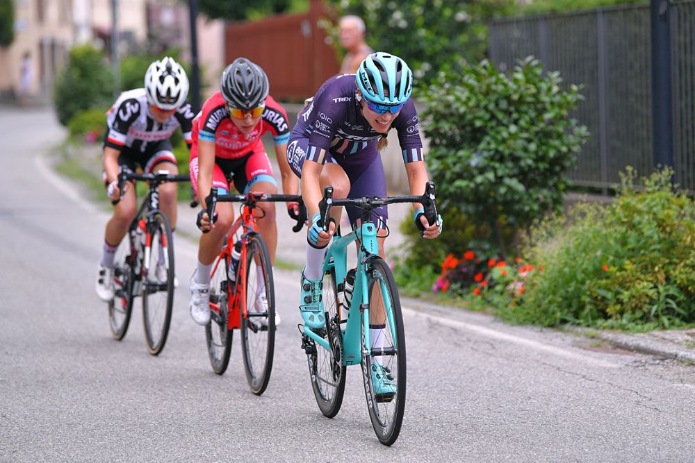 Giro Rosa stage 5 winning breakaway: Ruther Winder (Sunweb), Tayler Wiles (Trek-Drops) and Alice Arzuffi (Waowdeals)