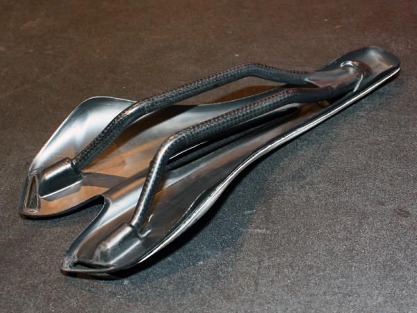 Carbon fiber is used for the flex-tuned shell and ovalized rails.