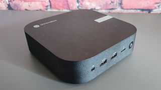 The Asus Chromebox 5 on a desk