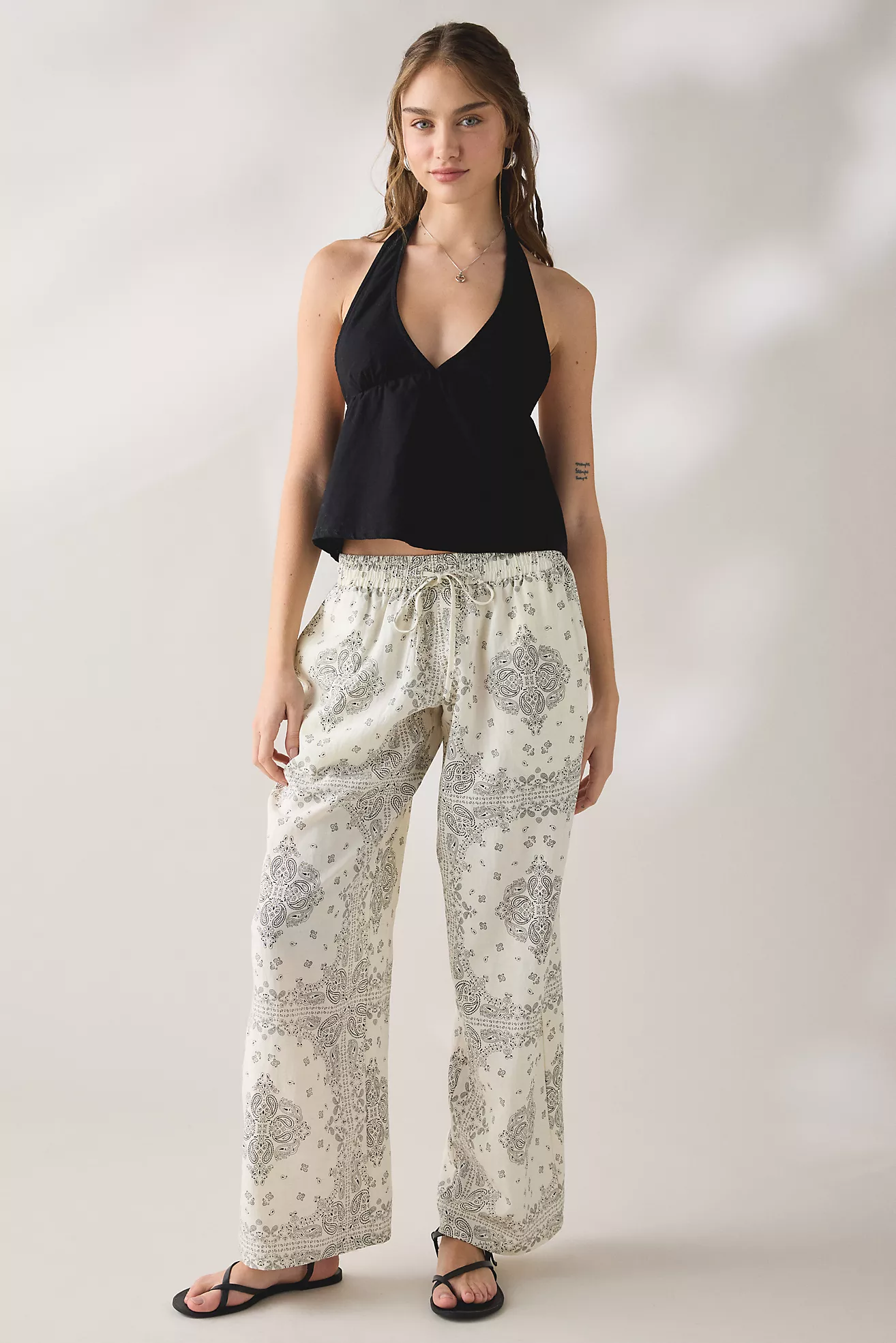 Kimchi Blue Maura Bandana Print Pull-On Pants
