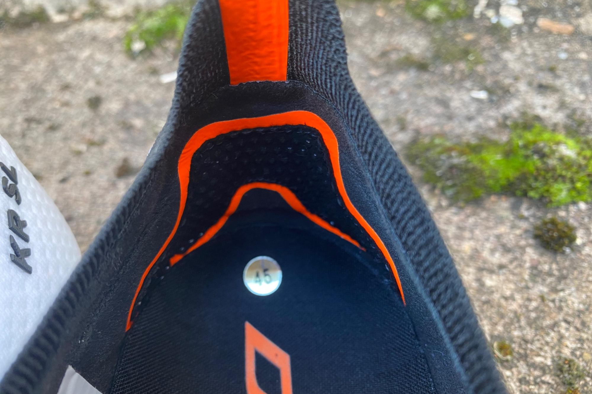 DMT KR SL road shoe review - five grams lighter than the BOA equipped ...