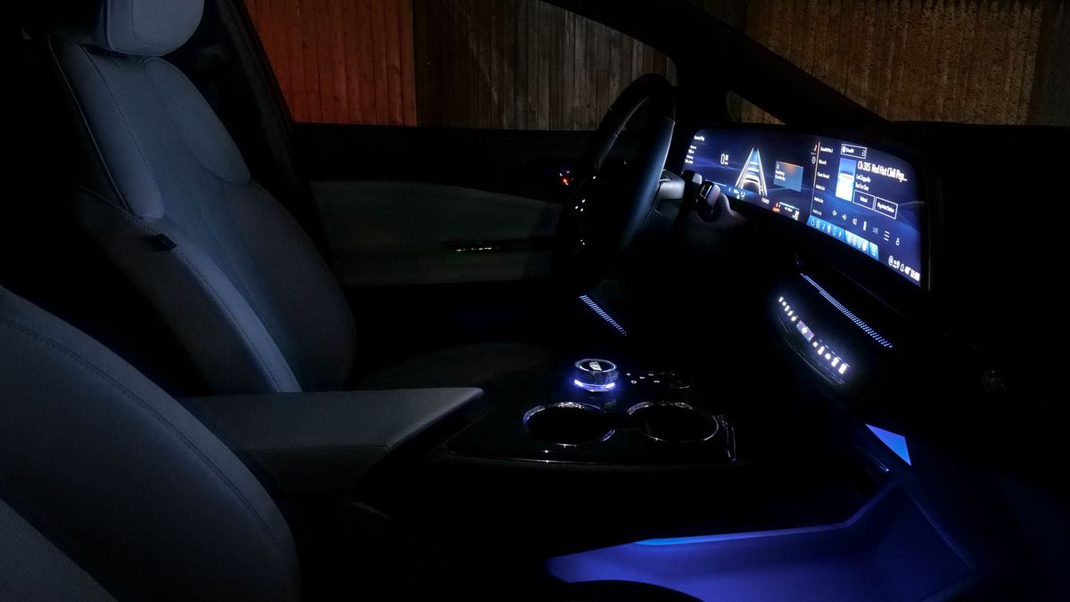 2025 Cadillac Optiq Sport 2 test drive.