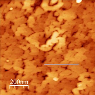 A new magnetic material, dubbed "magnetic-oxide hybrid" by its discoverer, changes its magnetism with the tiniest shifts in temperature.