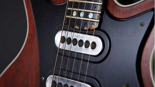 How to get Brian May's Red Special tones from a Strat or Les Paul 