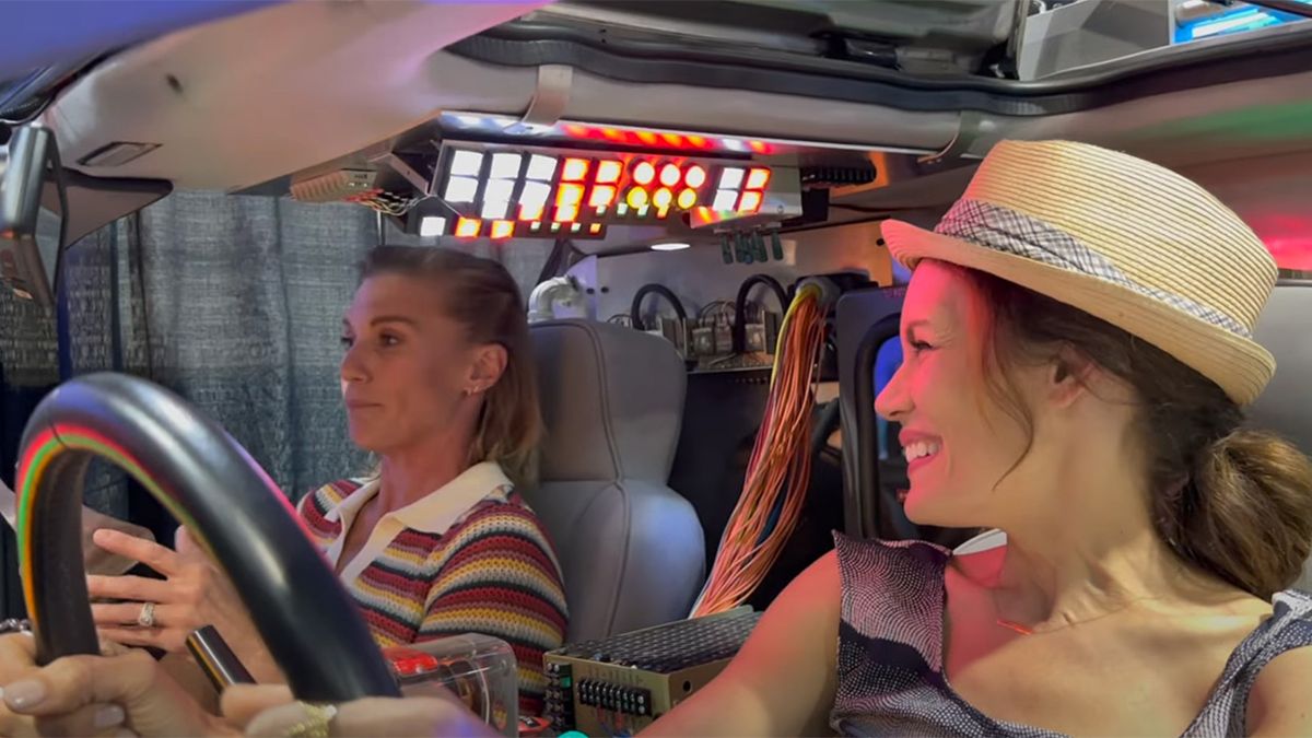 That Time SciFi Fave Katee Sackhoff Hopped Into The Back To The Future