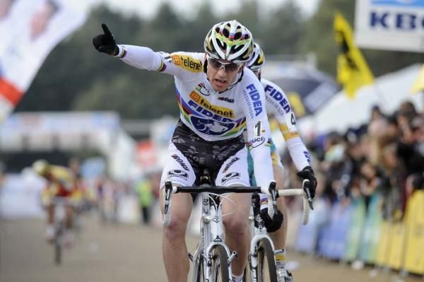 Stybar celebrates a 1-2-3 finish for Telenet-Fidea