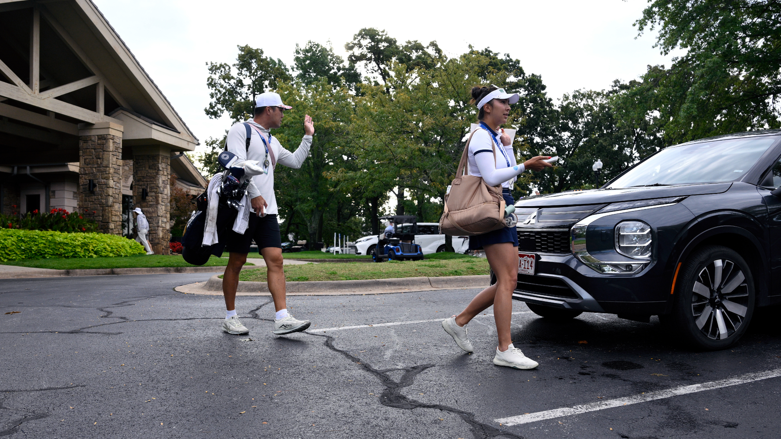 Alison Lee leaves the Walmart NW Arkansas Championship