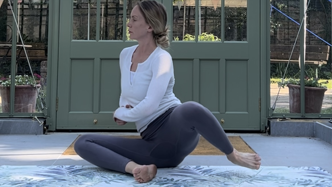 Five Pointed Star Pose - Yoga Basics