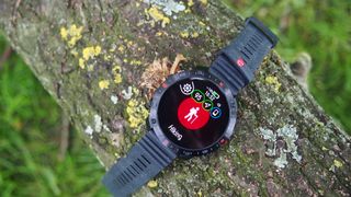Polar Grit X2 Pro watch showing hiking mode