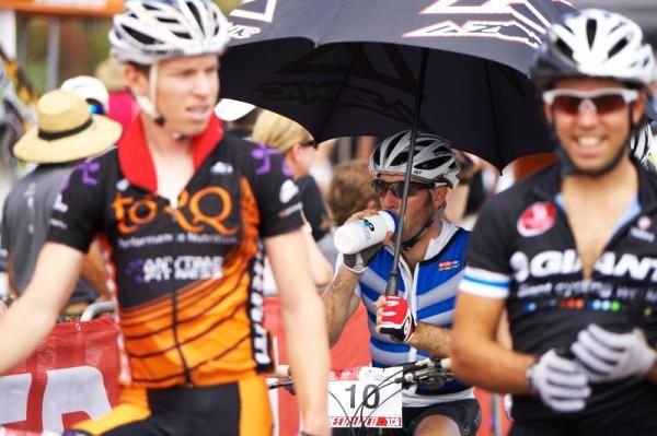 Sid Taberlay keeps cool and hydrated before the start.