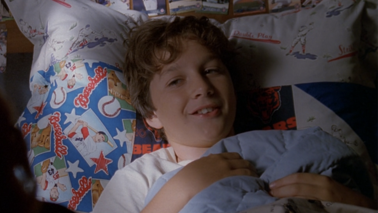 32 Future TV Stars Who Appeared On The X-Files