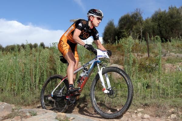Jenni King in the elite women's super D