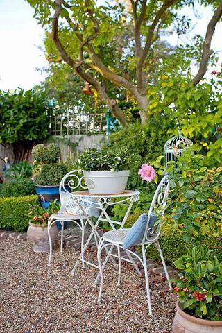 relaxed seating area in the garden