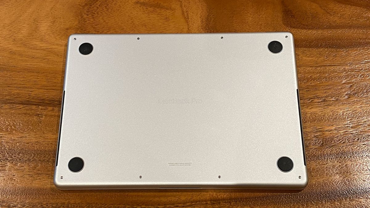 Apple MacBook Pro (2023)