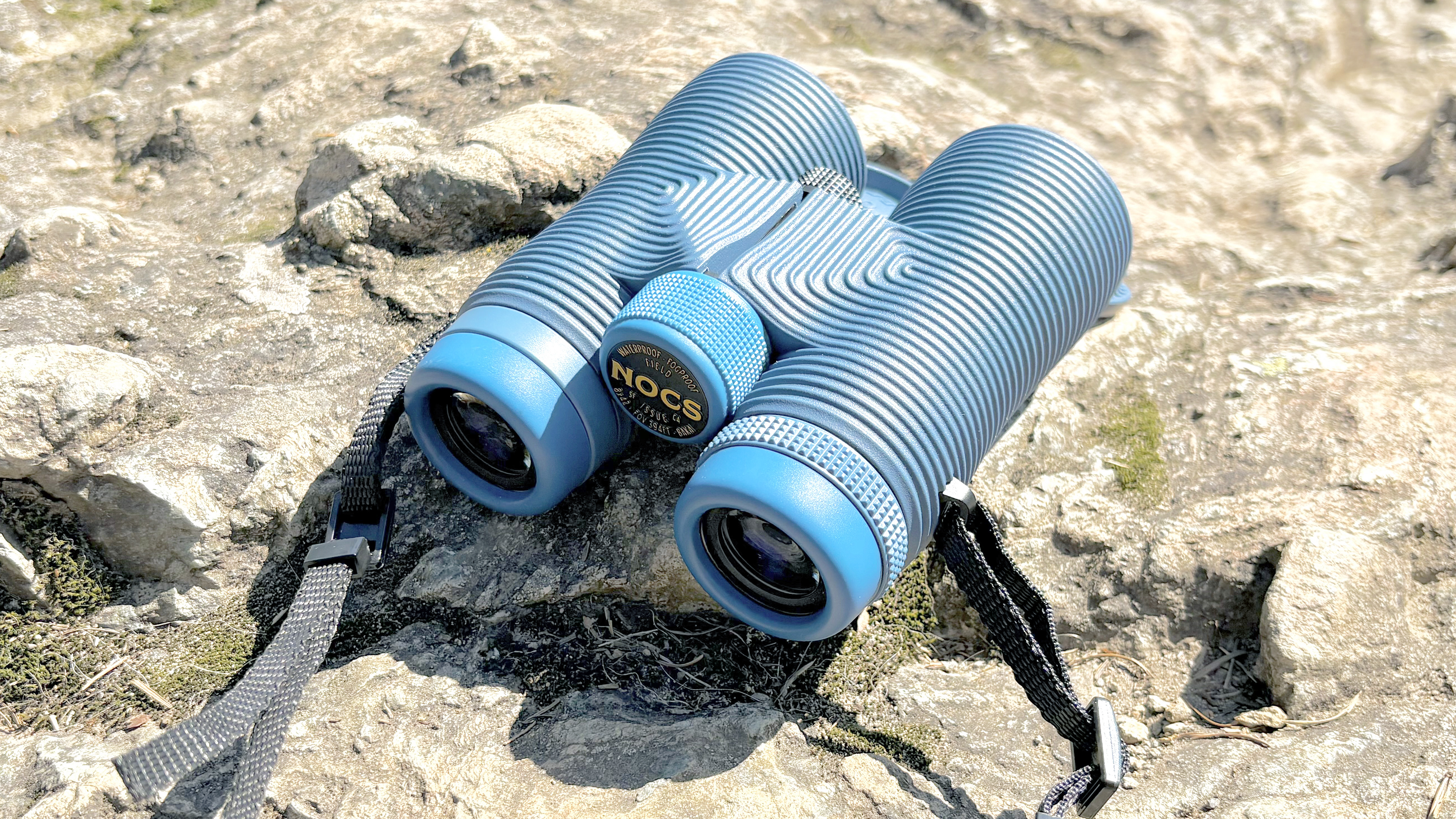Close-up of the Nocs Field Issue 42 binoculars in blue