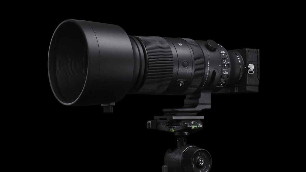 Sigma launches world’s first 60-600mm lens for Sony and L Mount