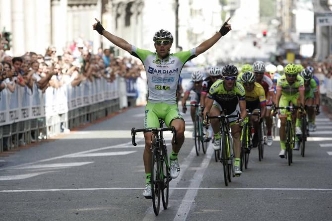 Sonny Colbrelli (Bardiani-CSF) wins the Giro dell'Appennino.