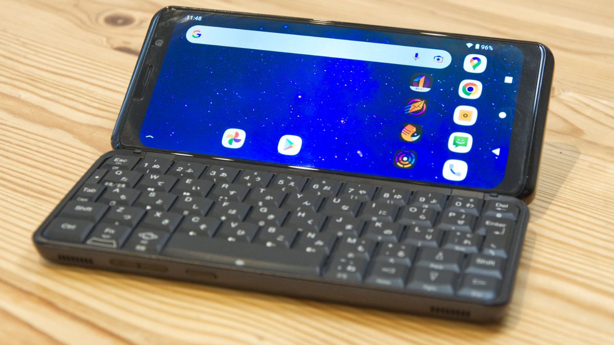 Planet Computers Planet Computers Astro Slide 5G review | TechRadar