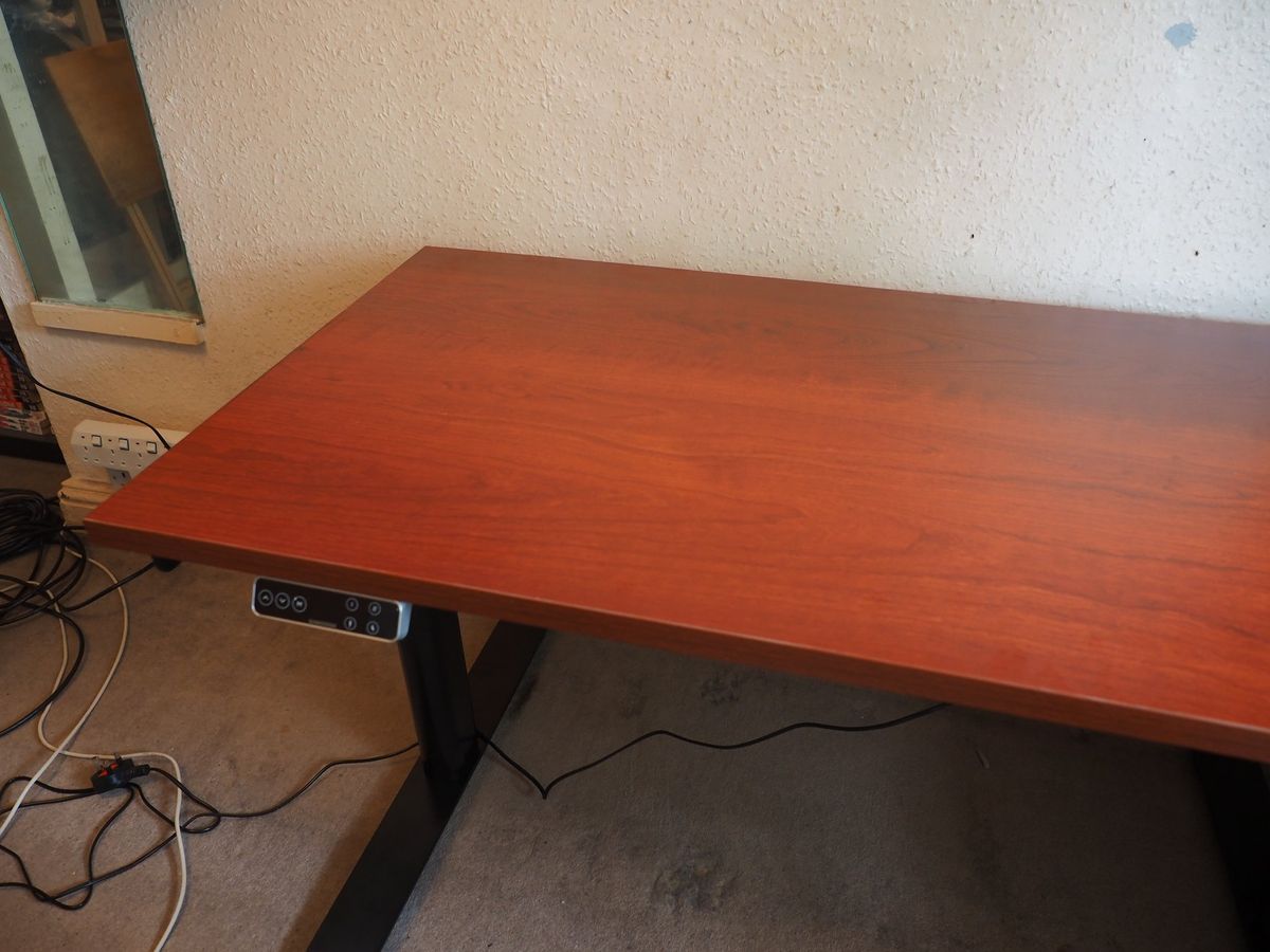 FlexiSpot E8 / EP4 electric standing desk review Adjustable comfort