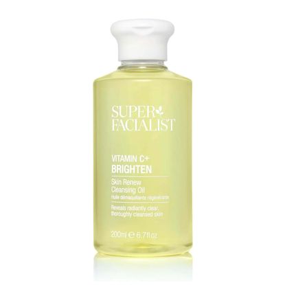 What is the face wipe ban? Everything you need to know | Marie Claire UK