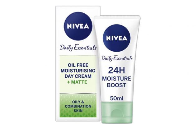 nivea daily essentials oil free moisturising day cream for oily to combination skin 50ml