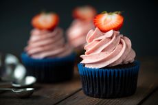 Chocolate strawberry cupcakes