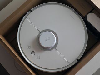 Xiaomi Mi Robot Vacuum Cleaner review