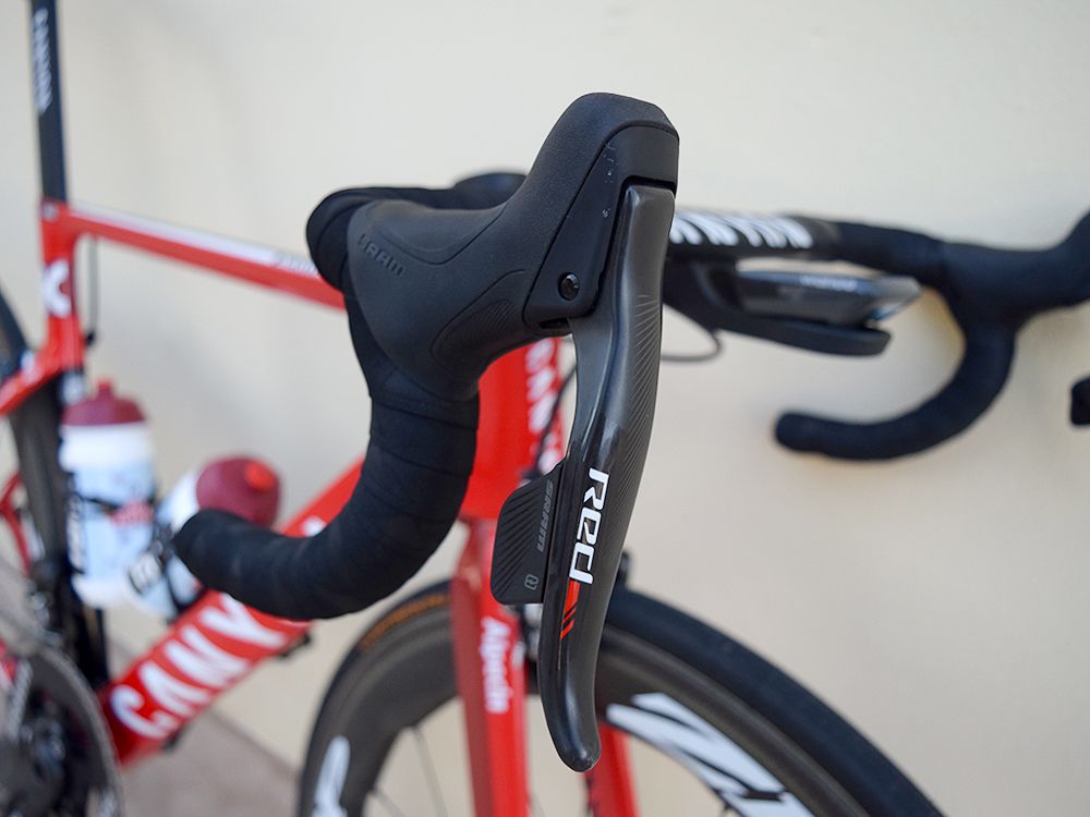 A close look at the SRAM Red eTap shifters