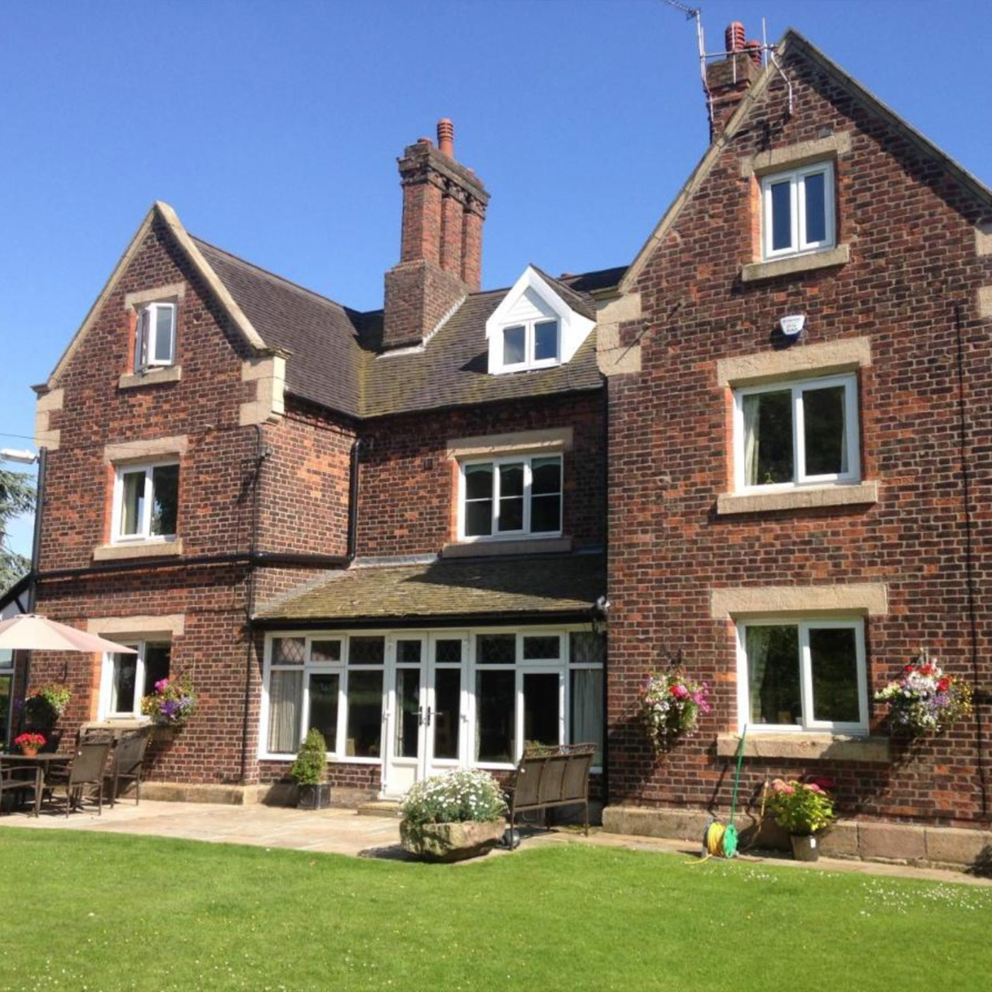 Whitethorn B&amp;amp;B
