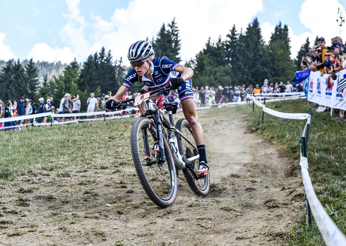 Loana Lecomte (France)