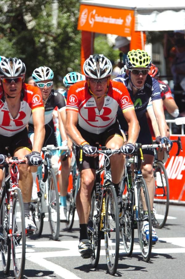 Lance Armstrong (Radioshack) crosses the line